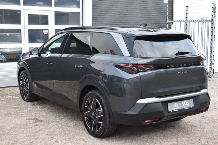 Vehicle Image 27