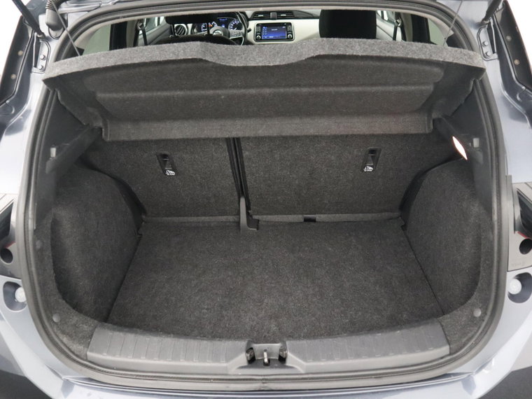 Vehicle Image 33