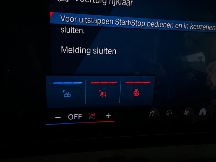 Vehicle Image 52