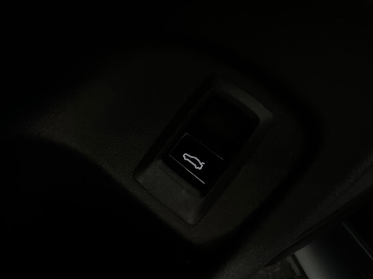 Vehicle Image 54