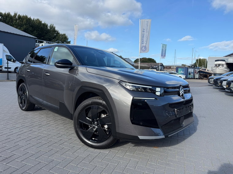 Vehicle Image 26