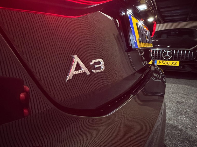 Vehicle Image 40