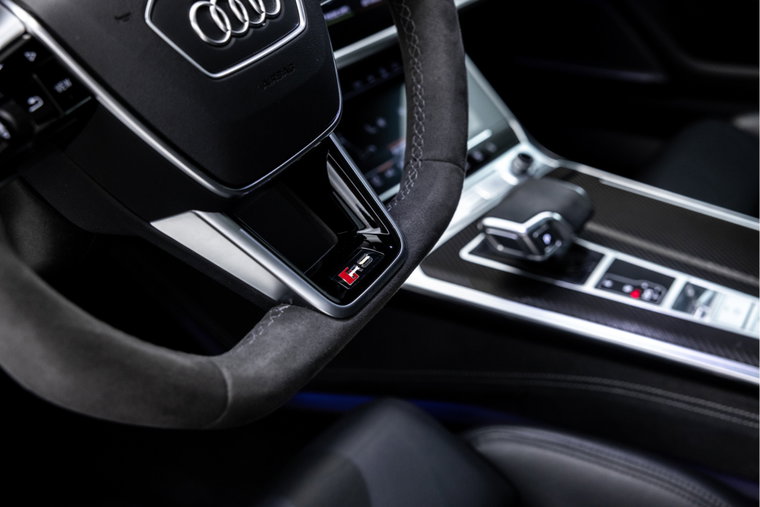 Vehicle Image 30