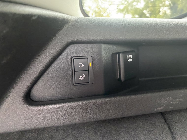 Vehicle Image 24