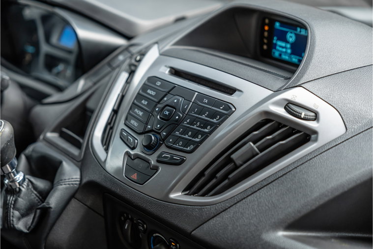Vehicle Image 15