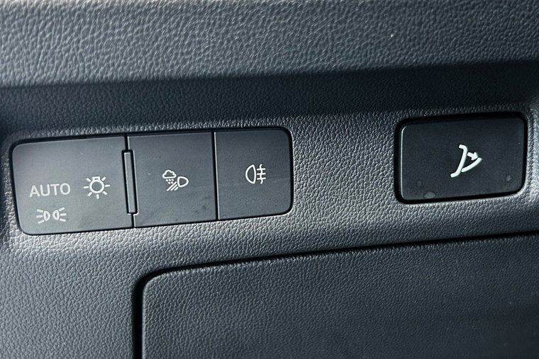 Vehicle Image 27
