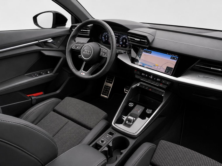 Vehicle Image 21