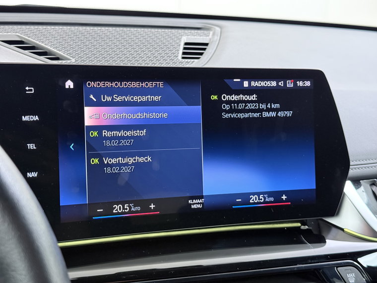 Vehicle Image 35