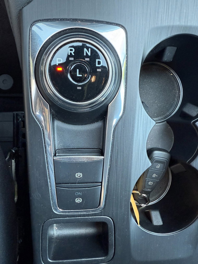 Vehicle Image 22