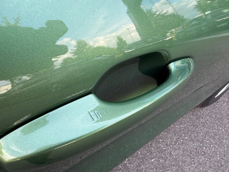 Vehicle Image 31