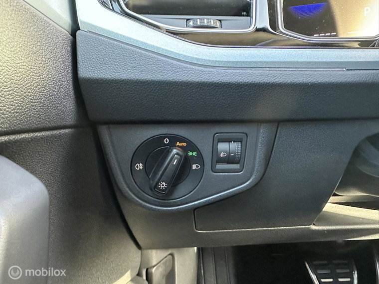Vehicle Image 39