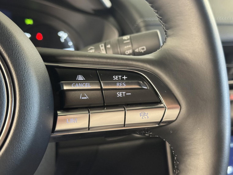Vehicle Image 26