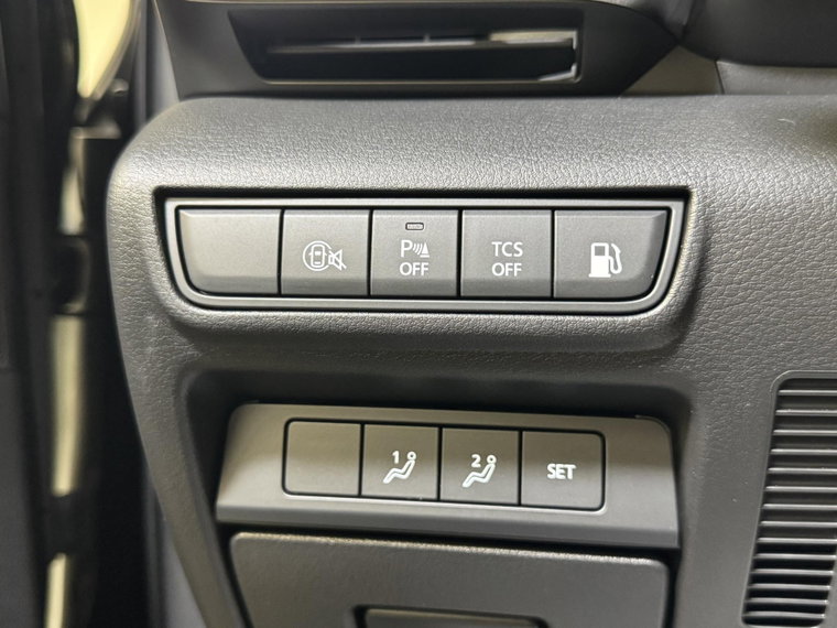 Vehicle Image 29