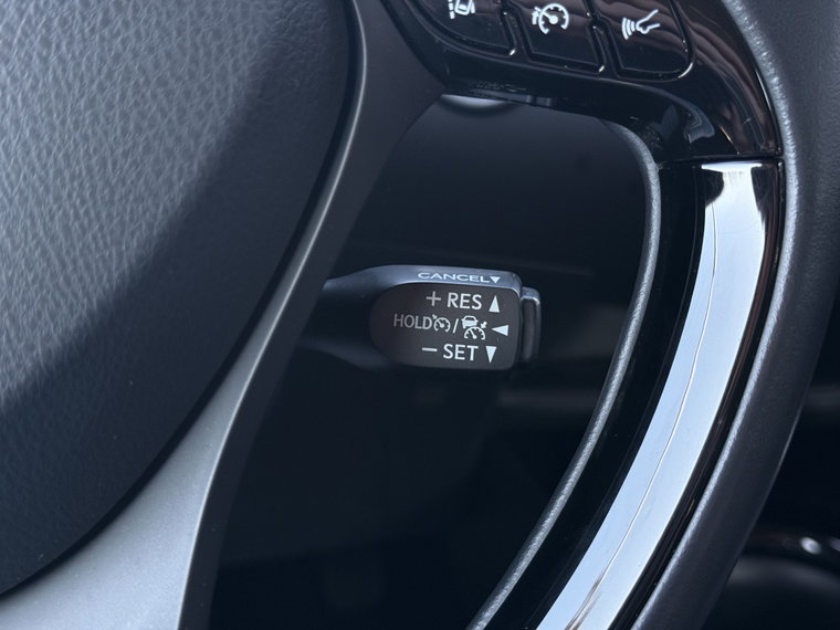 Vehicle Image 27