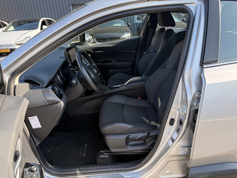Vehicle Image 37