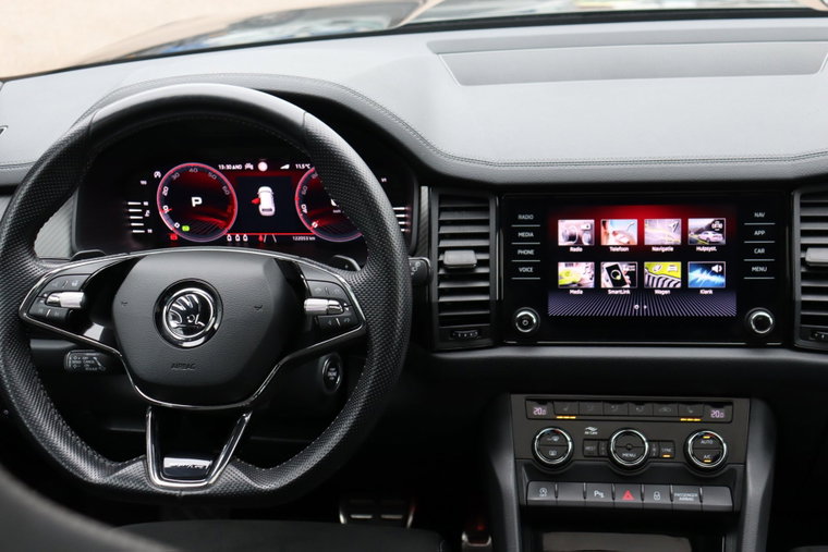 Vehicle Image 15
