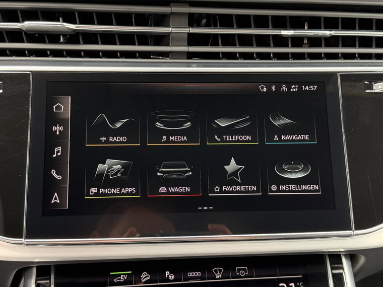 Vehicle Image 36