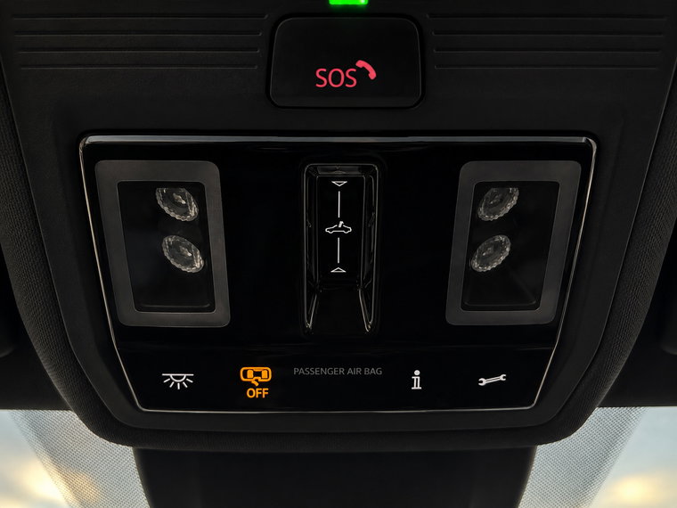 Vehicle Image 17