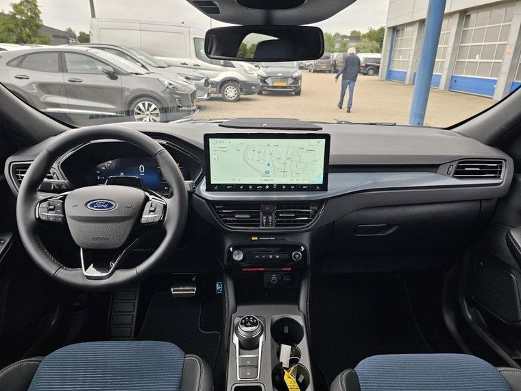 Vehicle Image 26