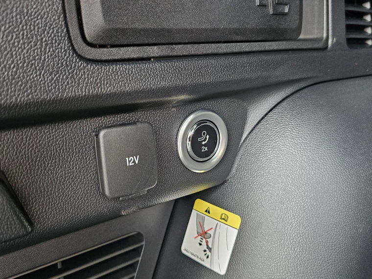 Vehicle Image 34