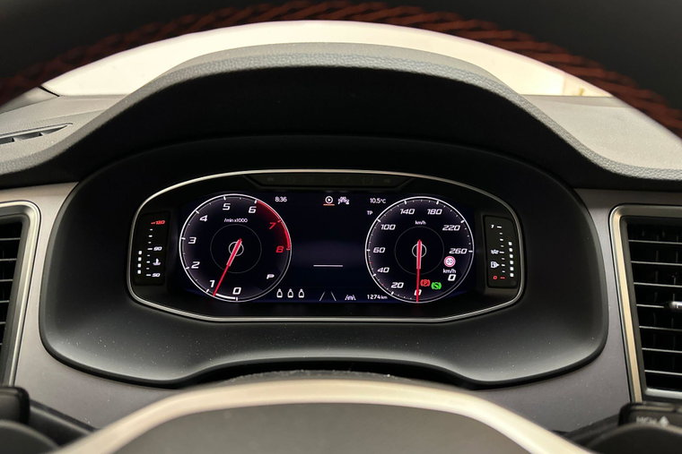 Vehicle Image 21