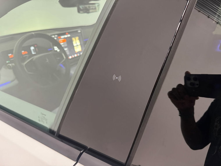 Vehicle Image 36