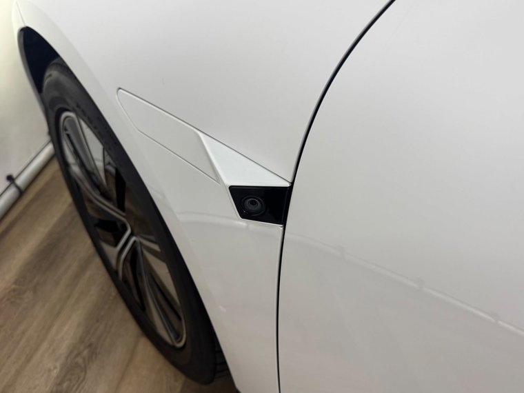 Vehicle Image 39