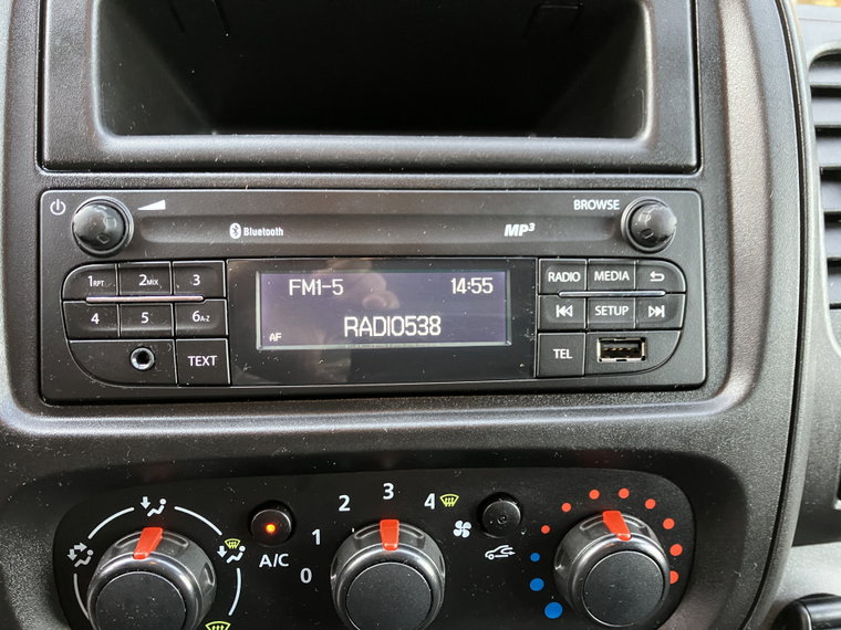 Vehicle Image 35
