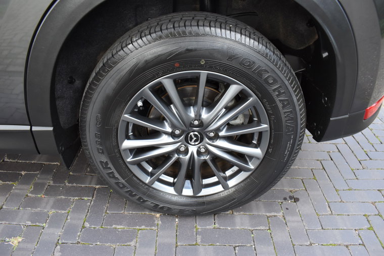 Vehicle Image 23