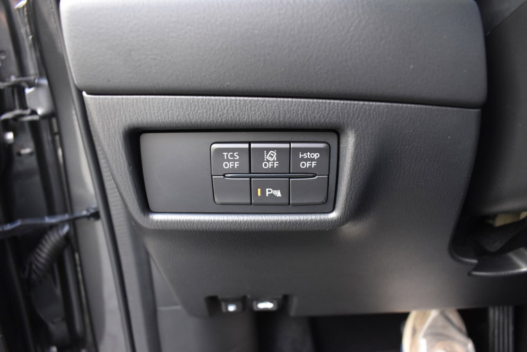 Vehicle Image 30