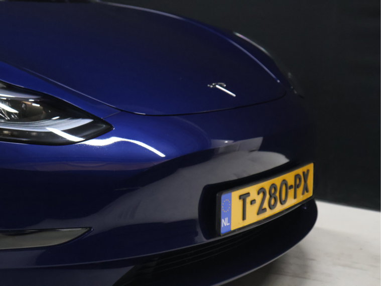 Vehicle Image 28
