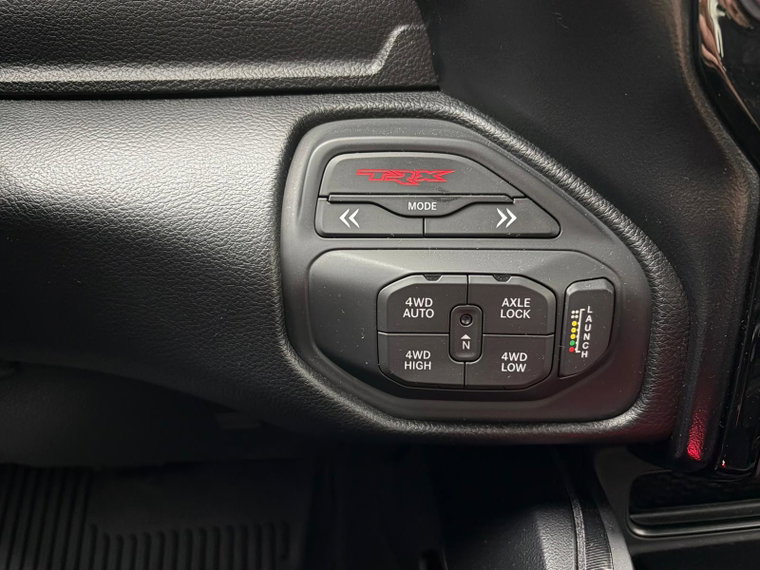 Vehicle Image 26
