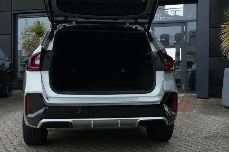 Vehicle Image 27