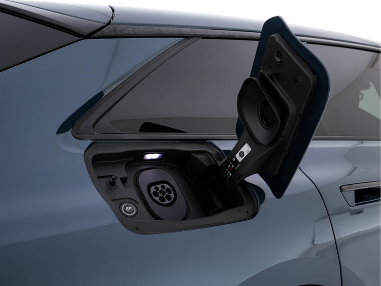 Vehicle Image 35