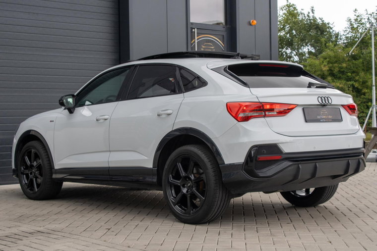 Vehicle Image 28