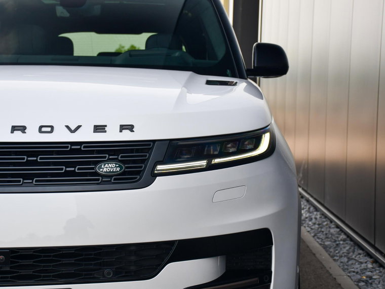 Vehicle Image 60