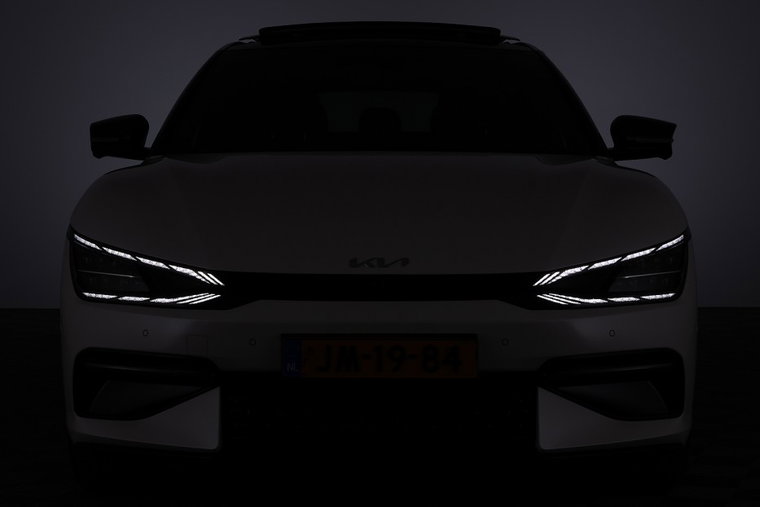 Vehicle Image 48