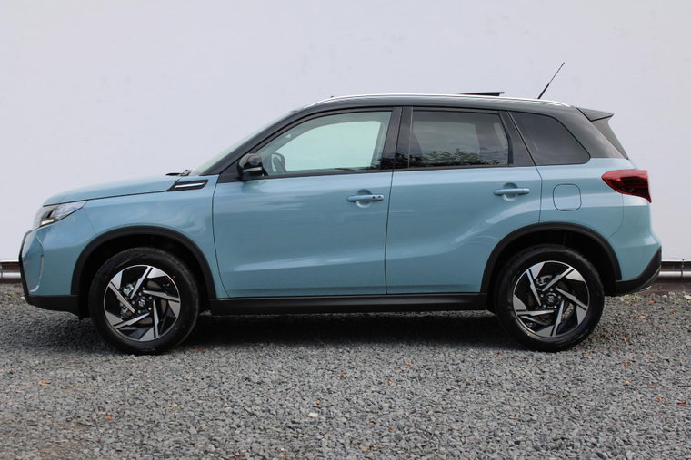 Vehicle Image 3
