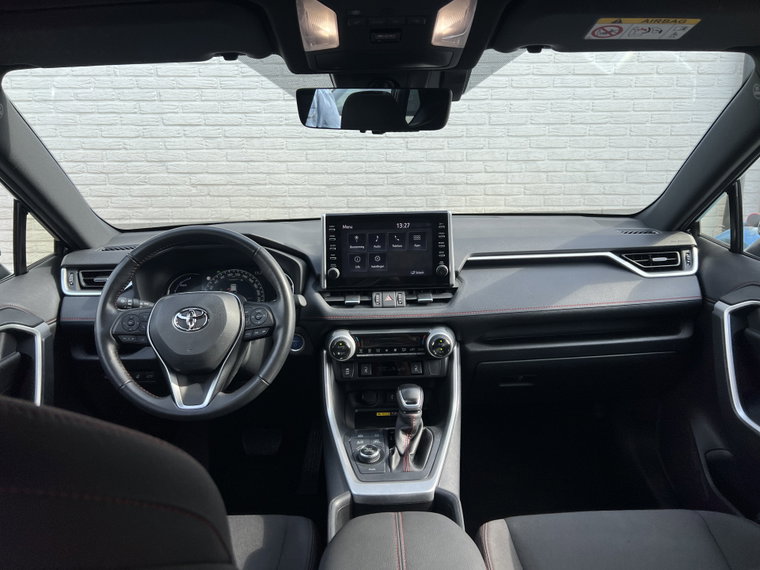 Vehicle Image 18