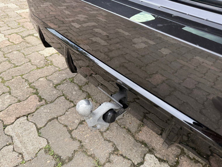 Vehicle Image 45