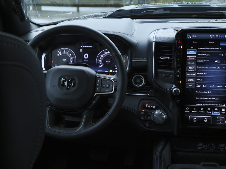 Vehicle Image 30