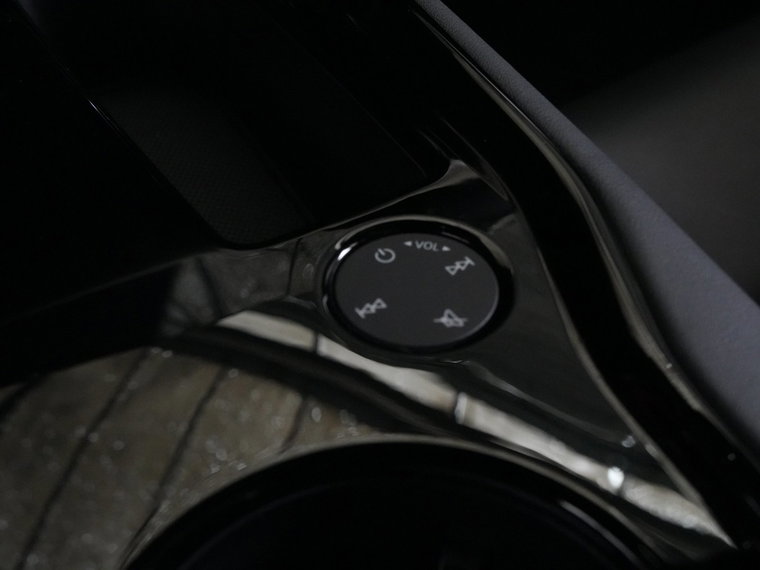 Vehicle Image 50