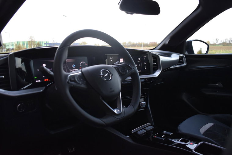 Vehicle Image 19