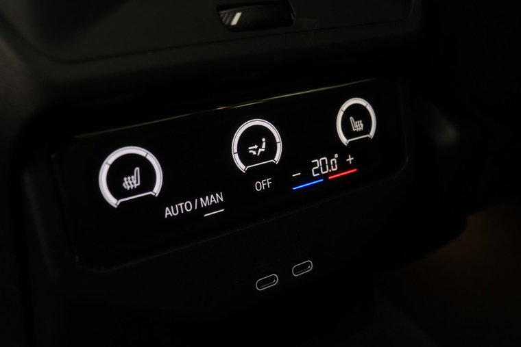 Vehicle Image 47