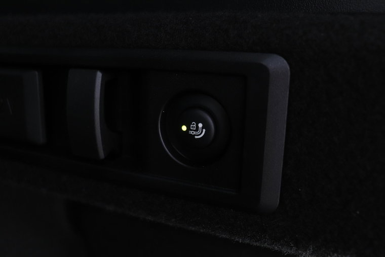 Vehicle Image 53