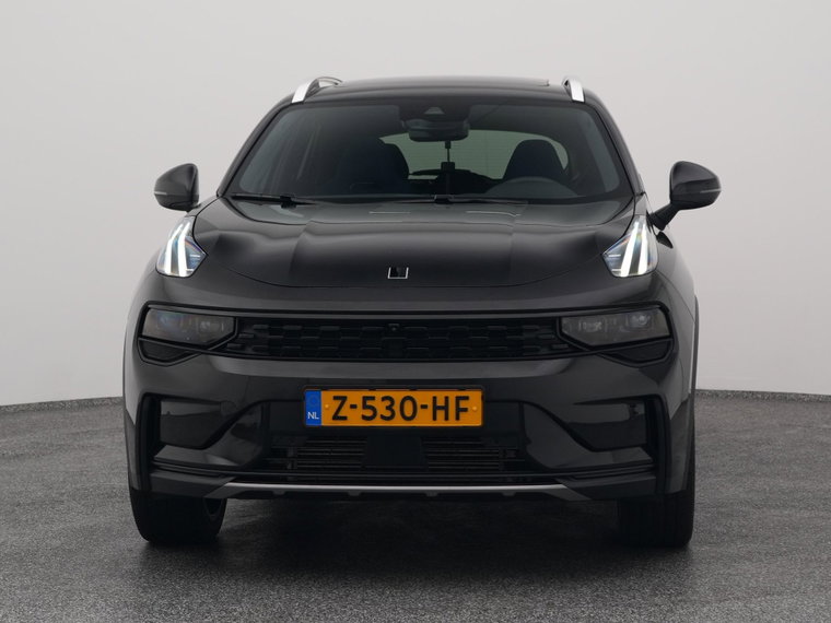 Vehicle Image 9