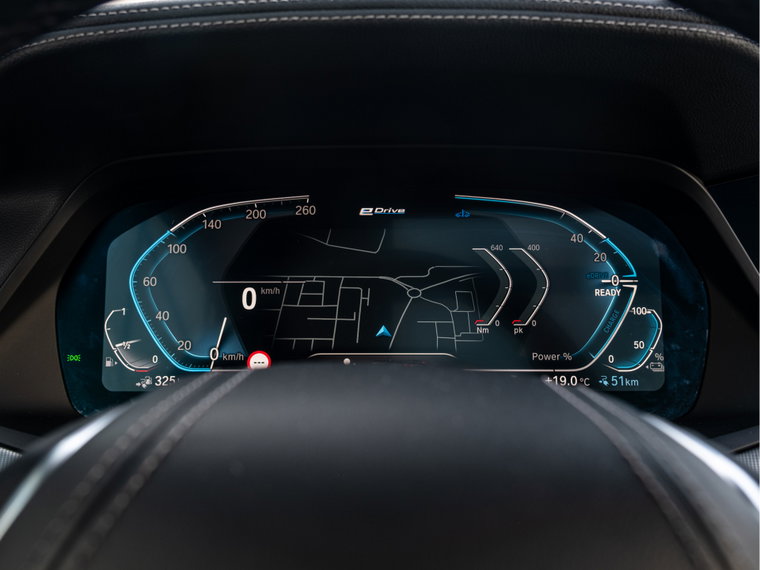 Vehicle Image 23