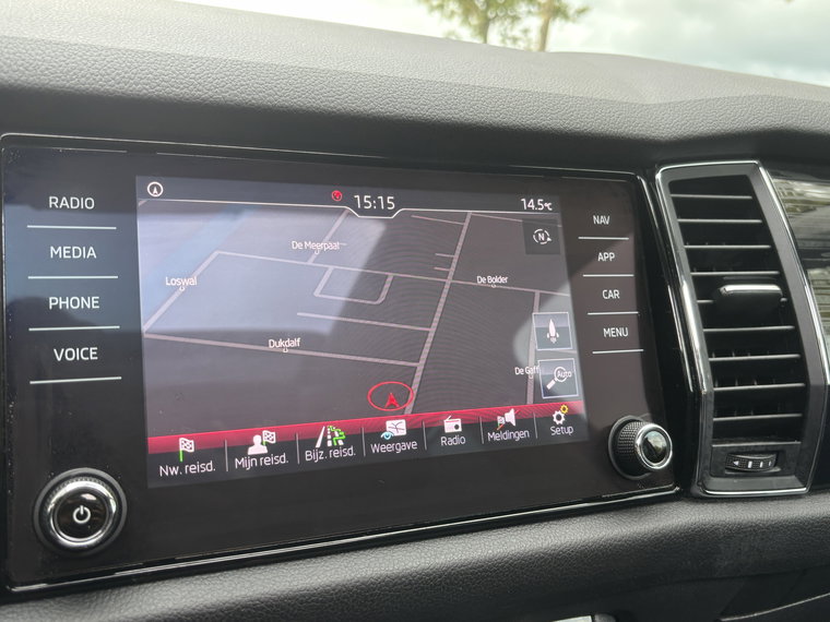 Vehicle Image 26
