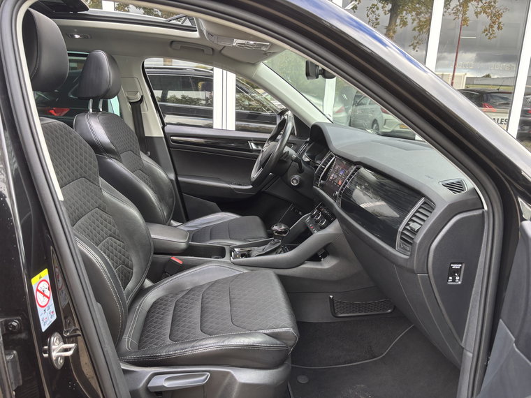Vehicle Image 35
