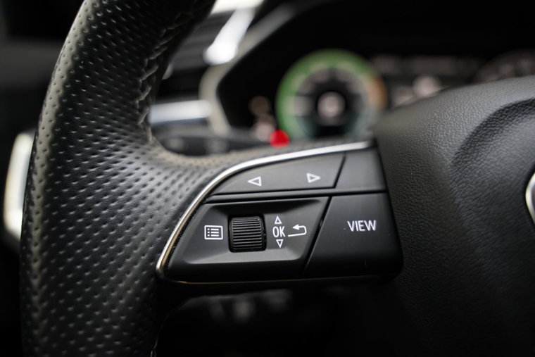 Vehicle Image 40